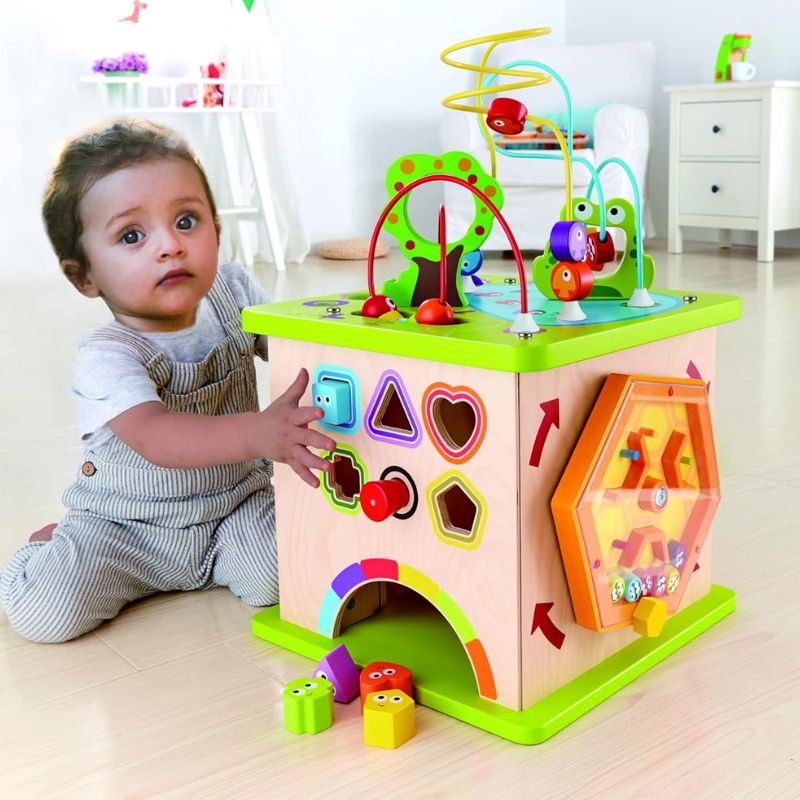 Hape Country Critters Cube