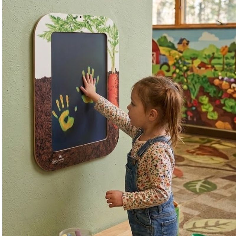 Growing Carrot Magic Heat Sensitive Wall Toy