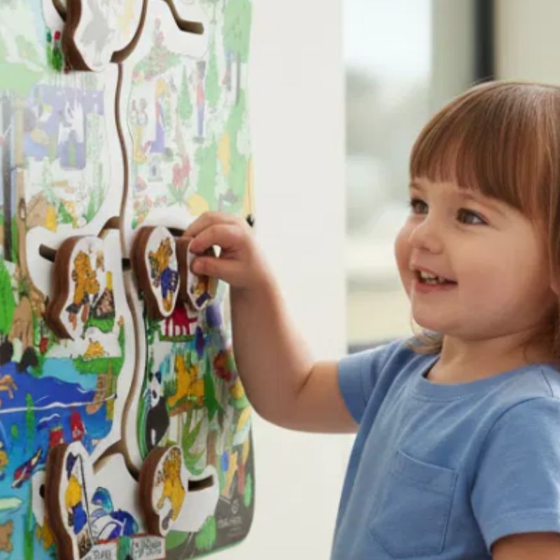 Earth_Journeys_Wall_Pediatric_Toy