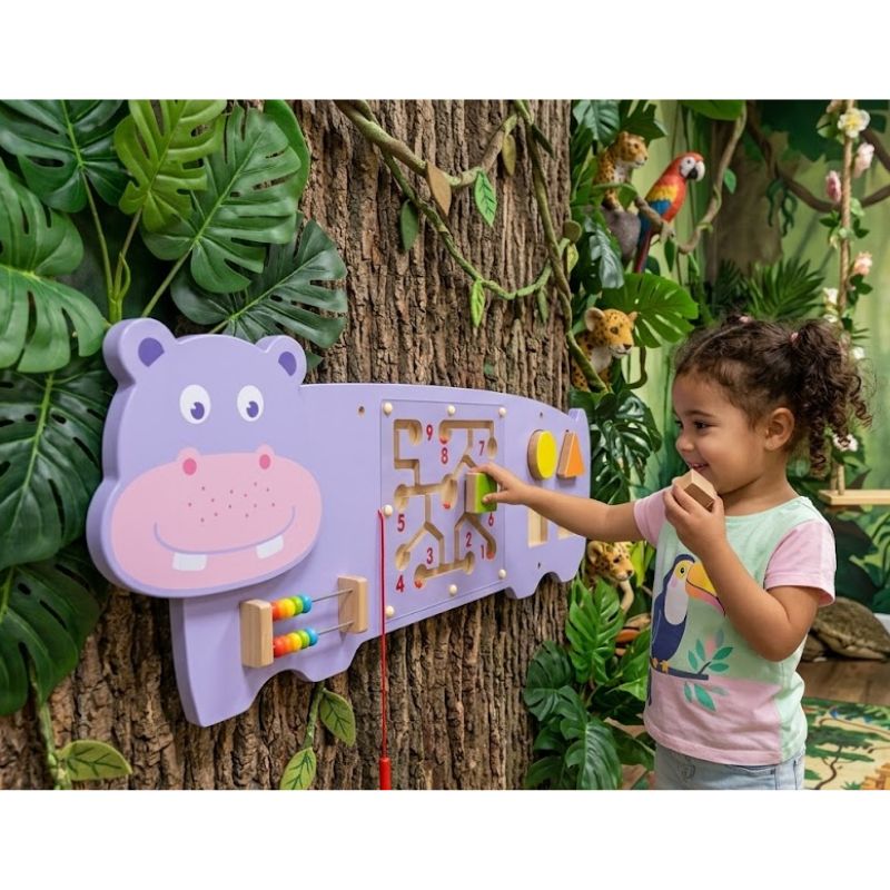 Hippo_Wall_Toy_Learning_Advantage