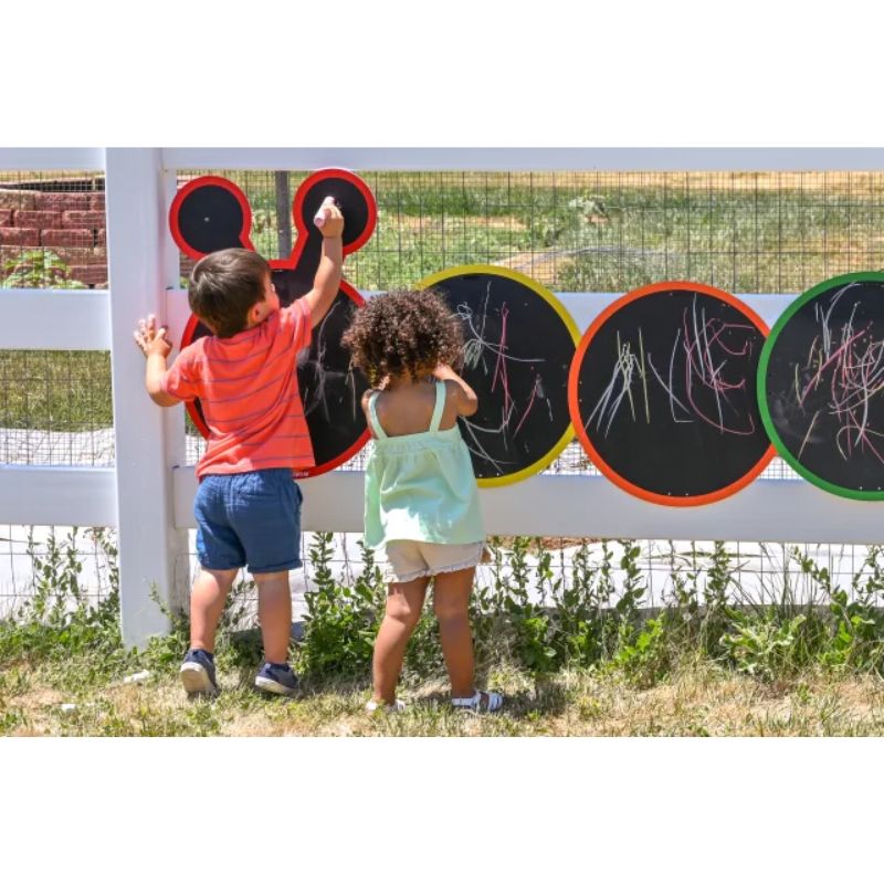 Learning_Advantage_Outdoor_Caterpillar_Chalkboard