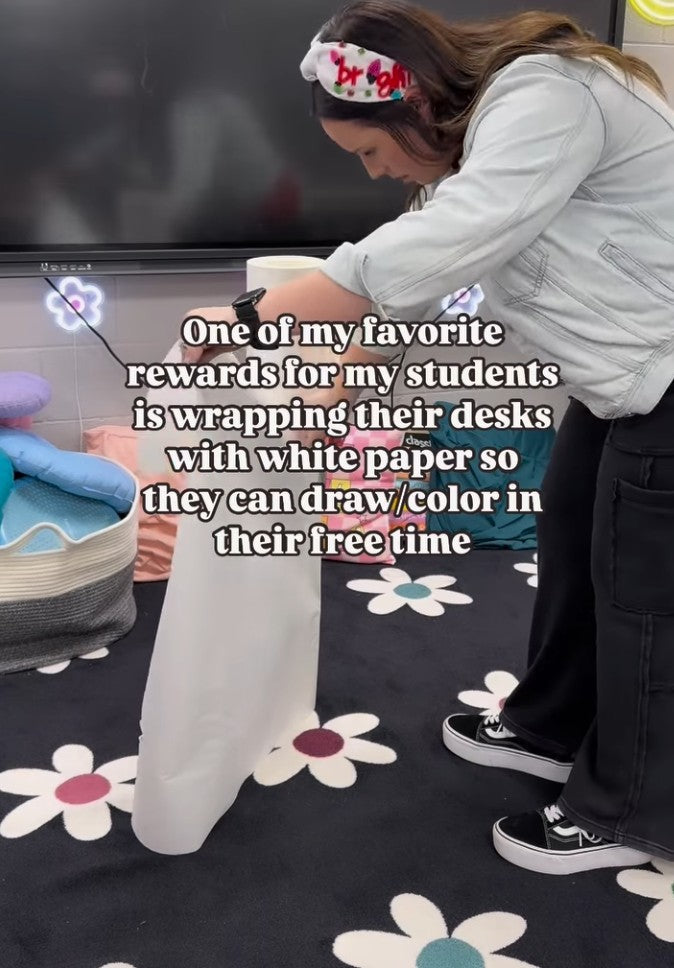 daisy classroom rug