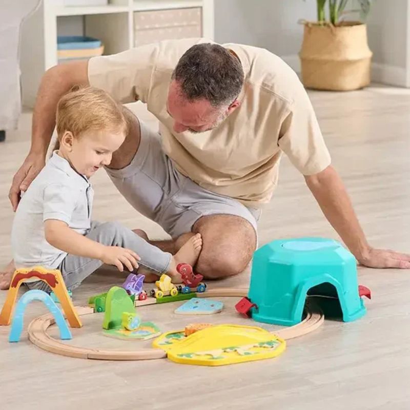 Dinosaur Train Bucket Set