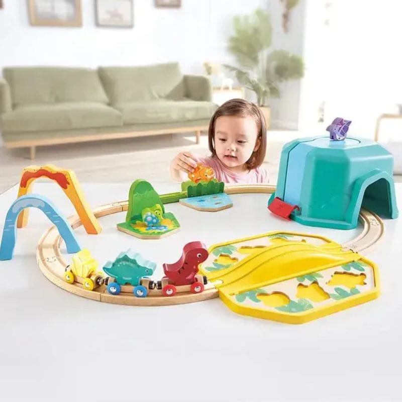 Dinosaur Train Bucket Set