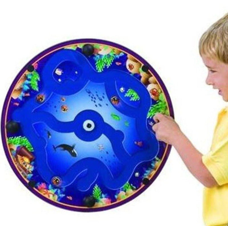 Fishin A - Round Wall Toy