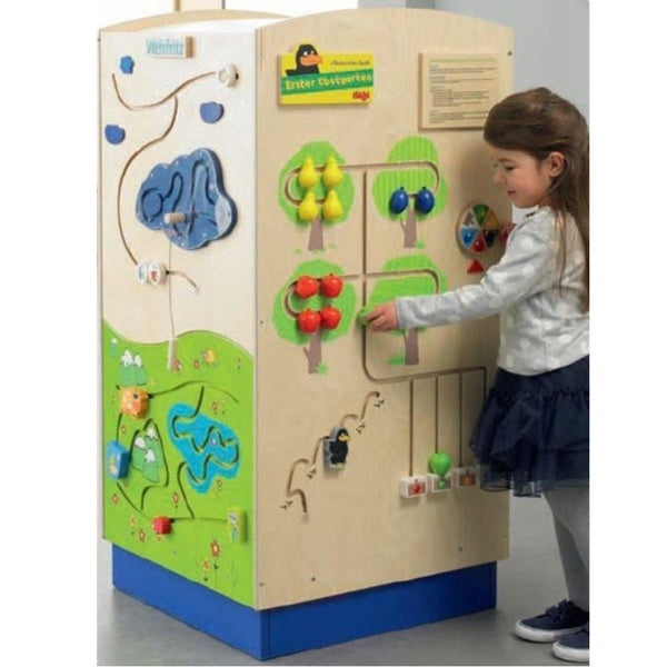 Play cube activity center outlet